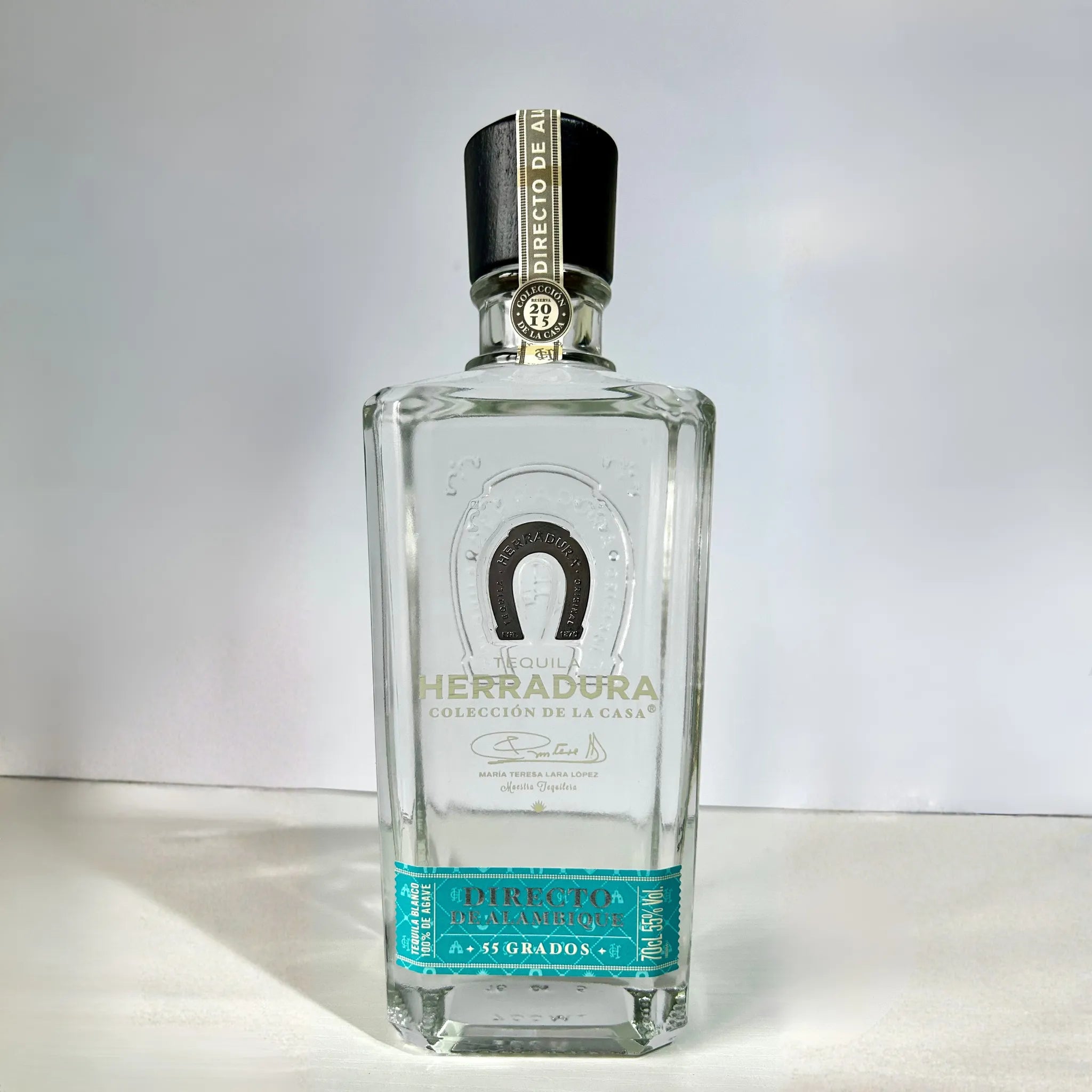 Herradura Directo de Alambique tequila bottle front view